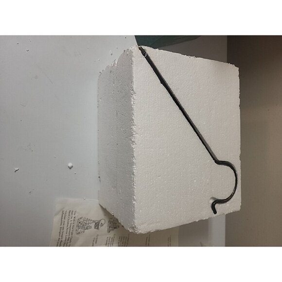 HOSTPICK colorful festive Christmas Scene with Real Candle Street Lamp In EUC - Picture 9 of 14